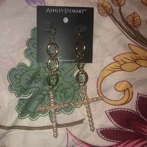 Cross ✝️ earrings